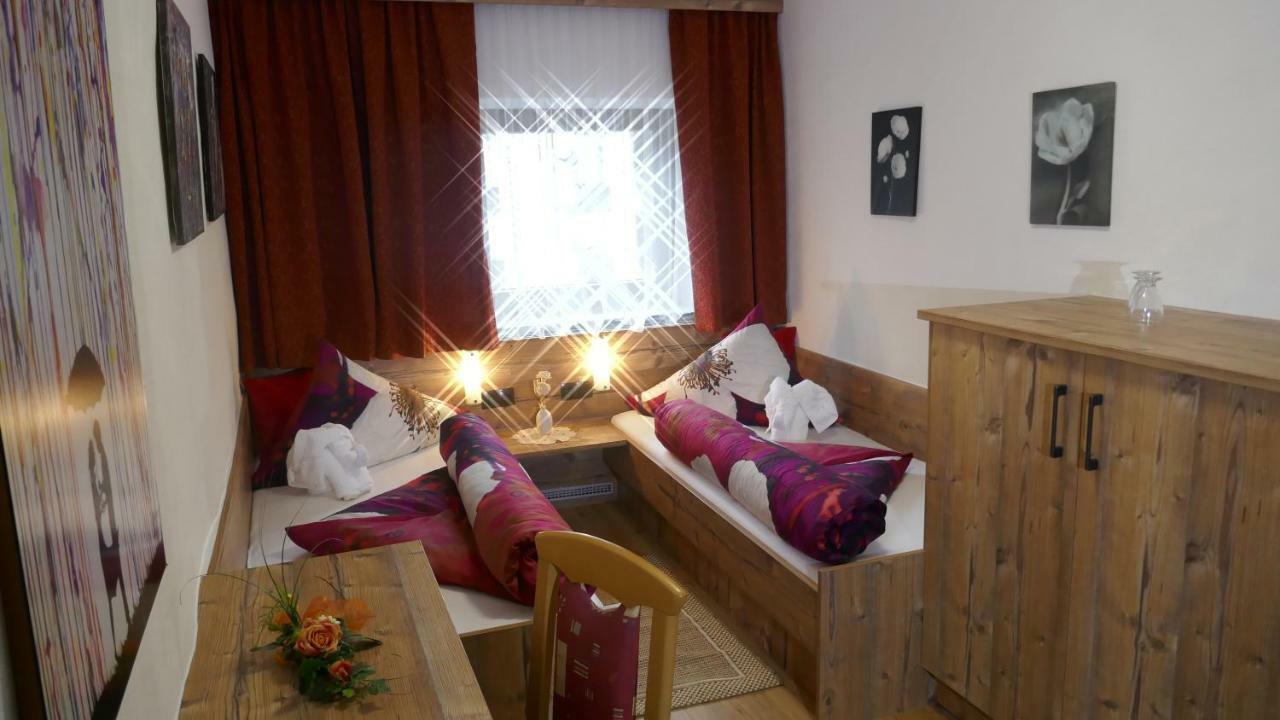 Hôtel Gasthof Piburger See à Oetz Extérieur photo