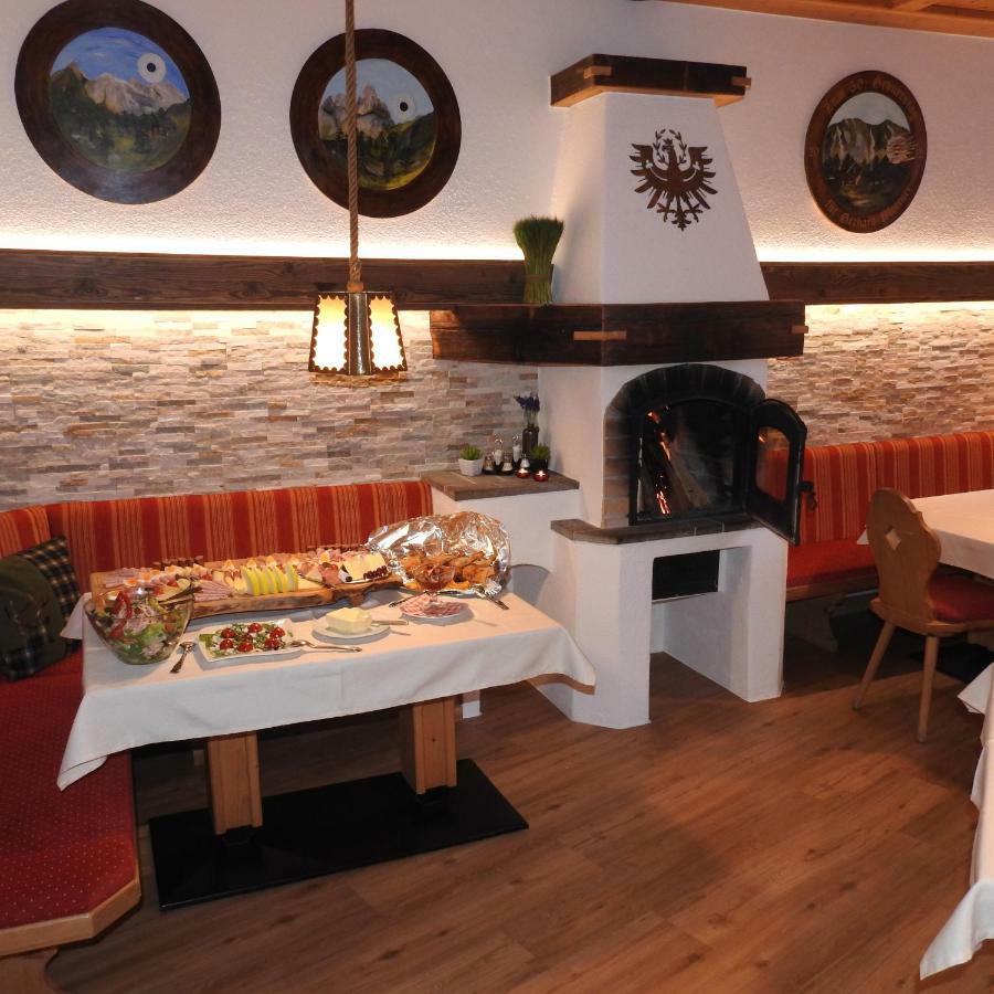 Hôtel Gasthof Piburger See à Oetz Extérieur photo